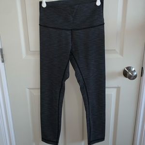 Lululemon Wunder Under 25” leggings